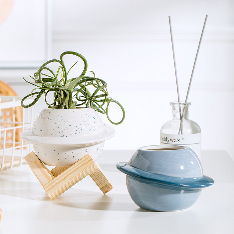 Nordic Planet Ceramic Flower Pot – Creative Self-Watering Planter with Wooden Stand