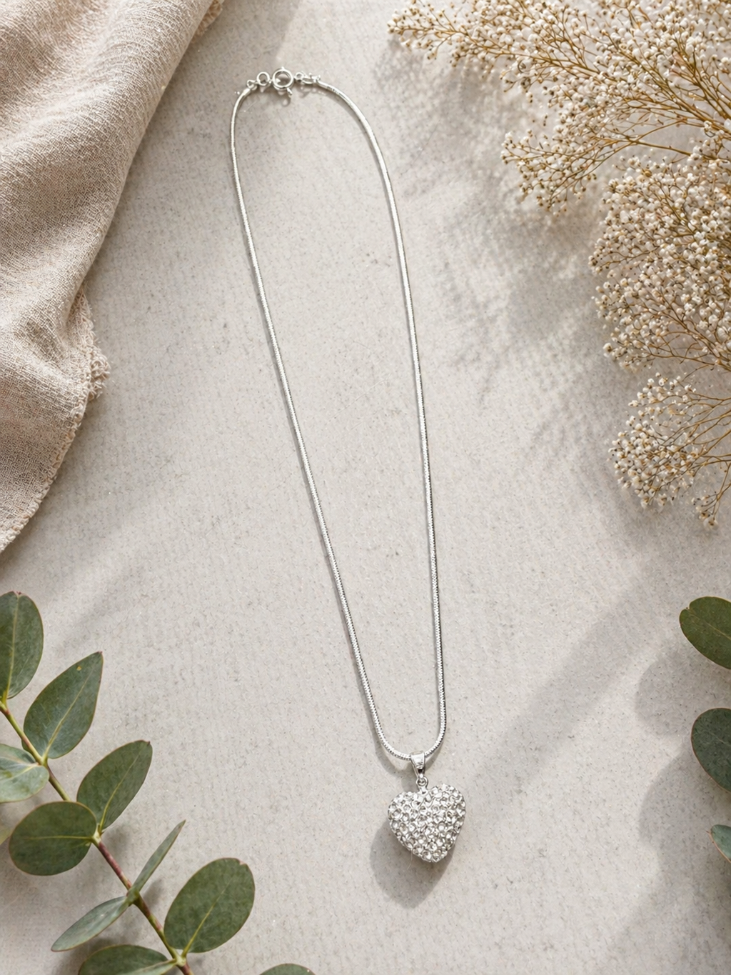 Crystal Heart Necklace – Sparkling Love Pendant