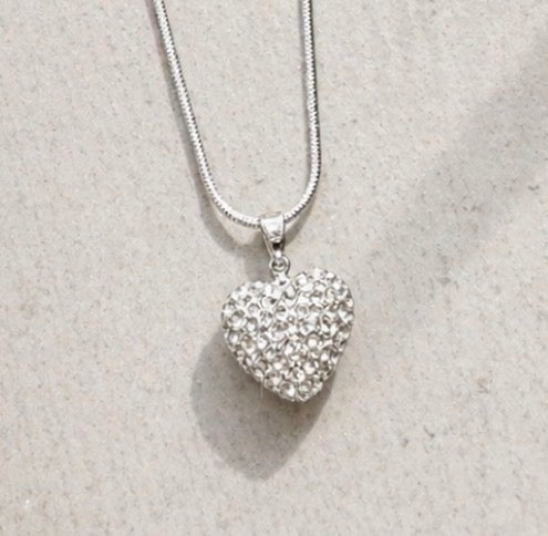 Crystal Heart Necklace – Sparkling Love Pendant