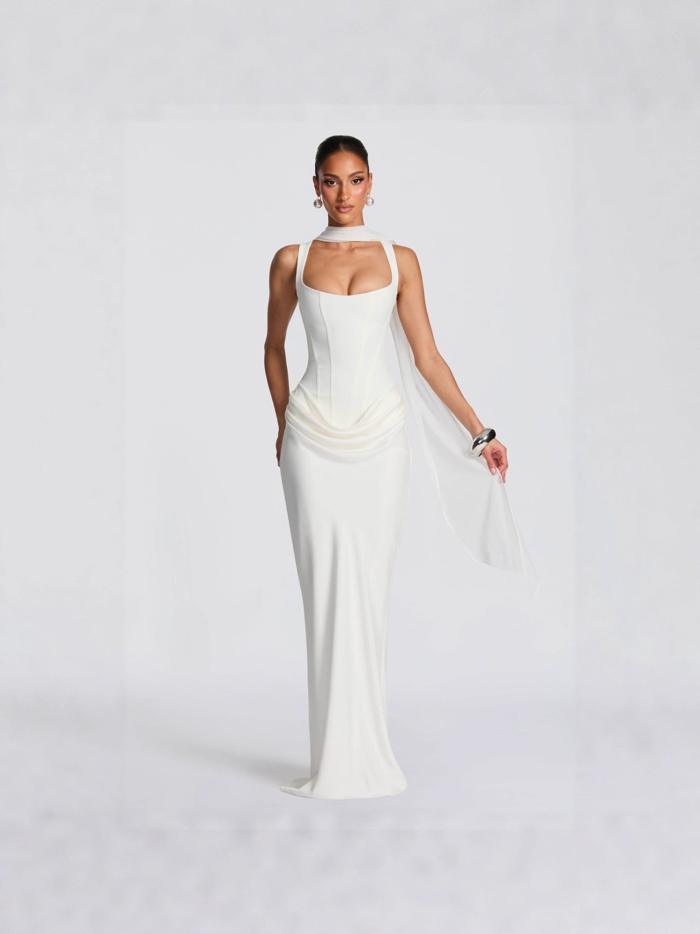 Slim Fit Fishbone Strap Bodycon Maxi Dress – High Waist Sleeveless Gown