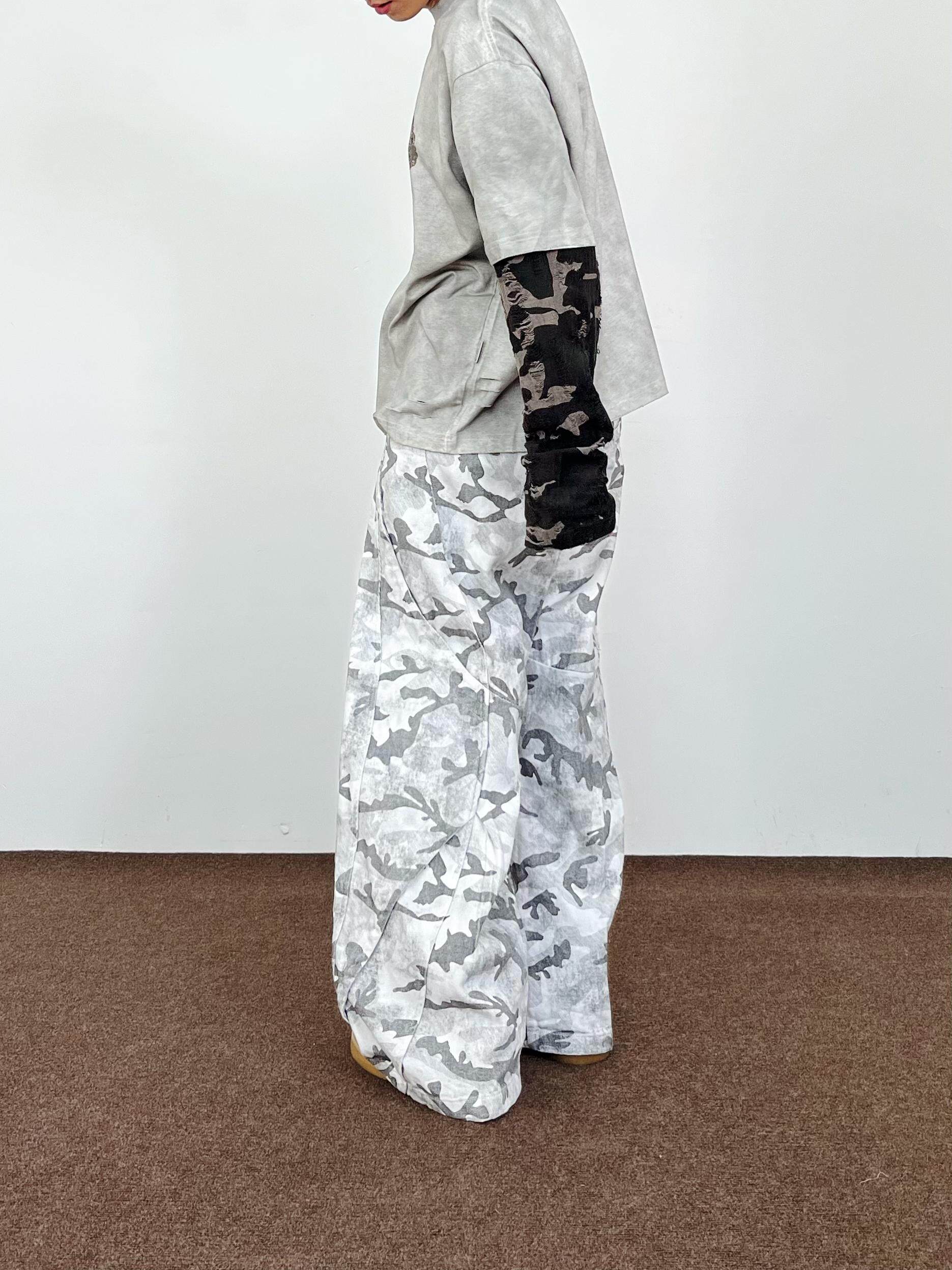 Gray Camouflage Cargo Pants – Loose Straight-Leg Cotton Trousers