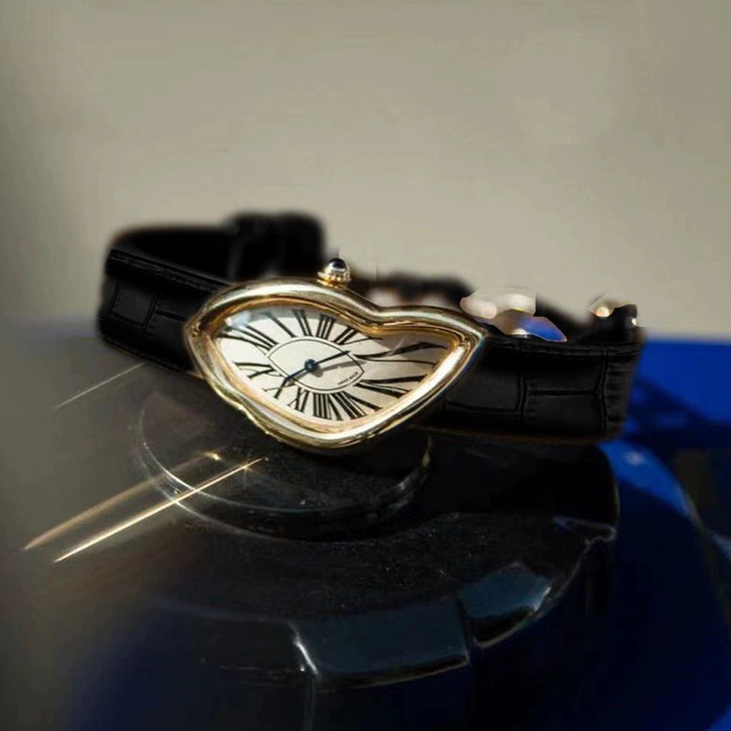 Vintage Oval Quartz Watch – Leather Strap Wristwatch with Waterproof Design