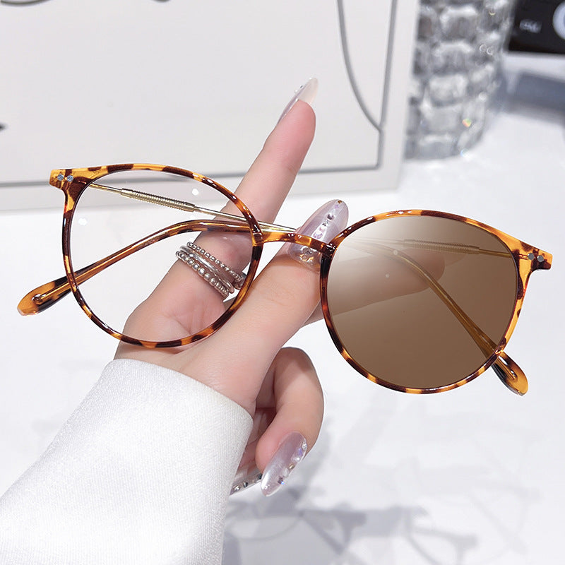 Anti-Blue Light Glasses – Lightweight Oval Fashion Eyewear