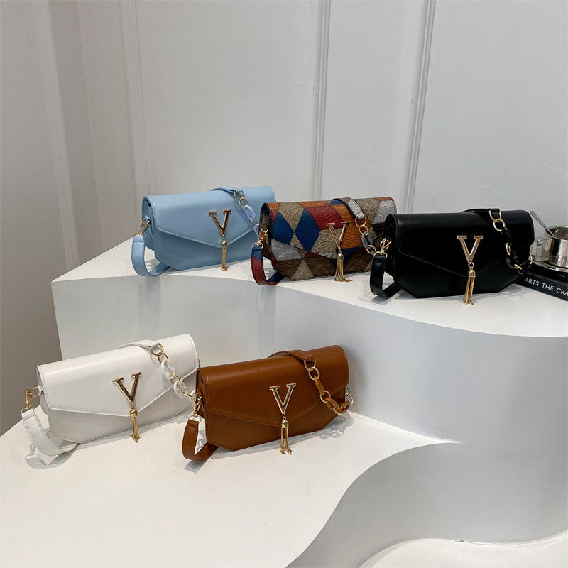 Trendy Square Crossbody Bag – Letter Accent Structured Handbag