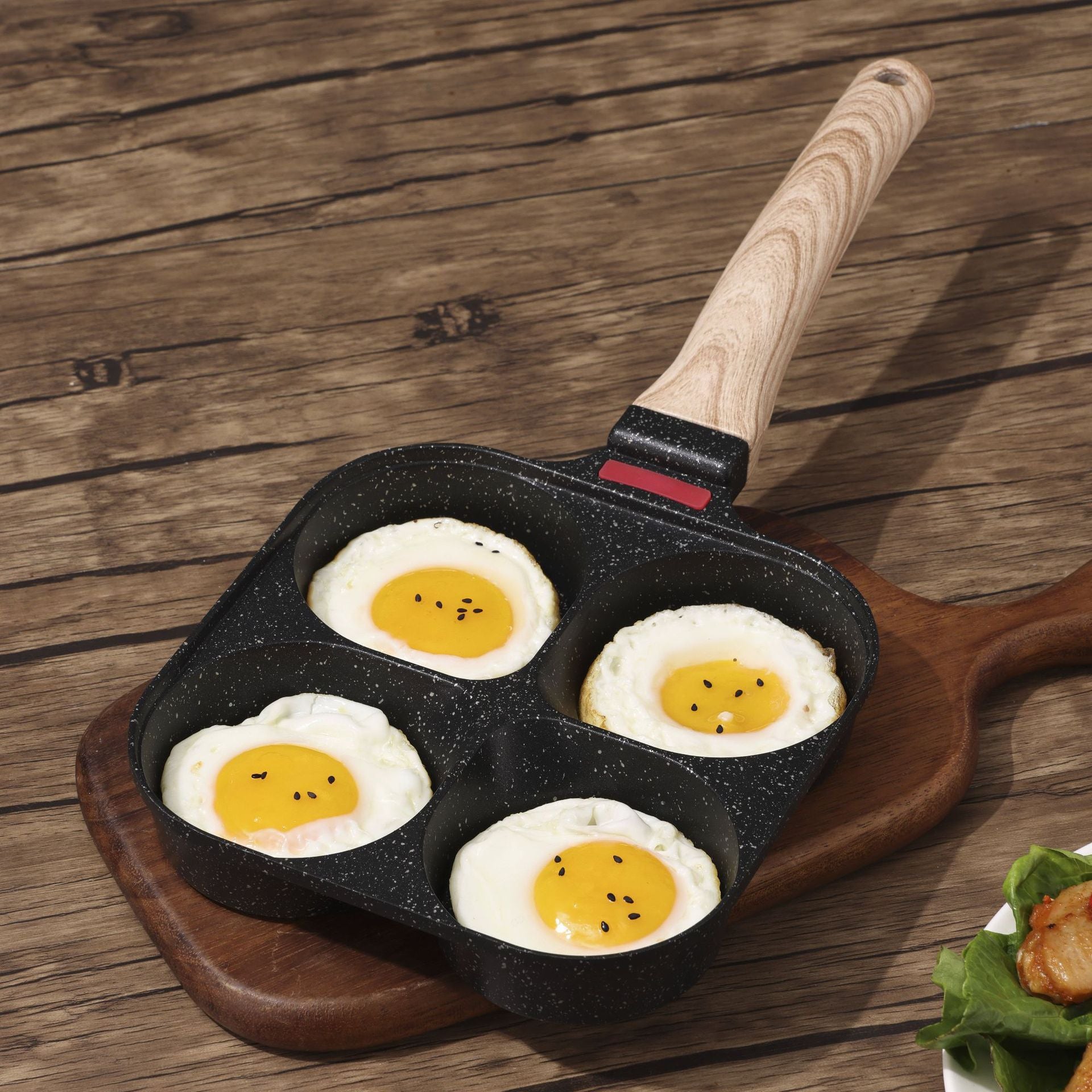 Four-Hole Frying Pan – Non-Stick Breakfast Egg Cooker