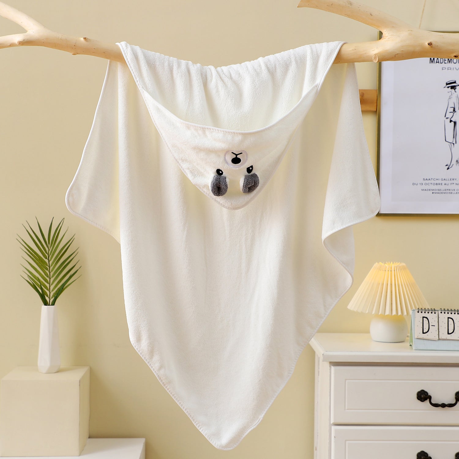 Coral Fleece Baby Blanket – Soft Absorbent Embroidered Infant Swaddle