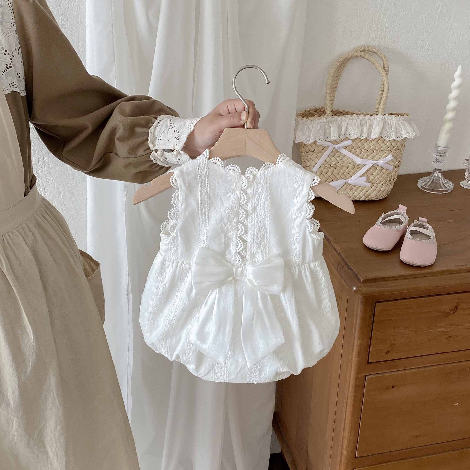 Cotton Baby Sleeveless Romper – Lightweight Korean Style Summer Bodysuit