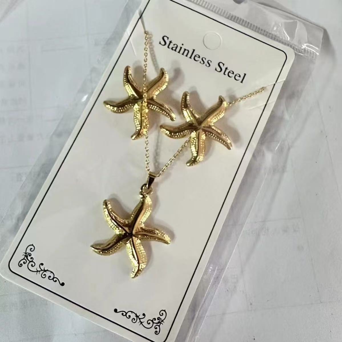 Stainless Steel Geometric Jewelry Set – Sea Life Pendant Necklace & Earrings