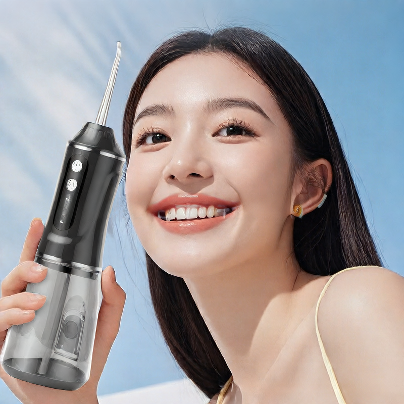 Portable Electric Dental Irrigator – Waterproof Cordless Water Flosser (300–400ml)