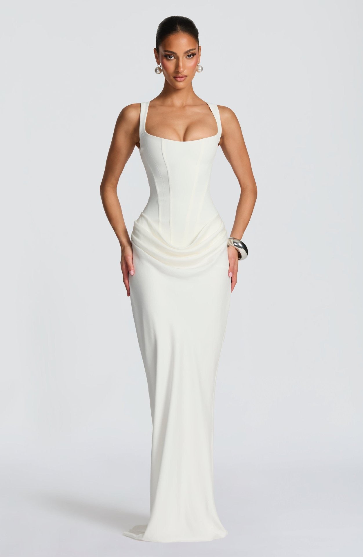 Slim Fit Fishbone Strap Bodycon Maxi Dress – High Waist Sleeveless Gown