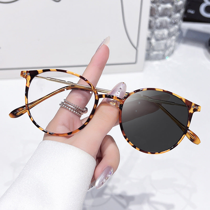 Anti-Blue Light Glasses – Lightweight Oval Fashion Eyewear