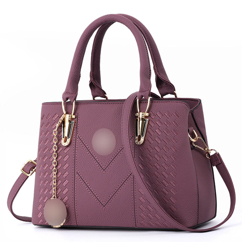 Casual Zipper Shoulder Bag – Soft Structured Everyday Handbag