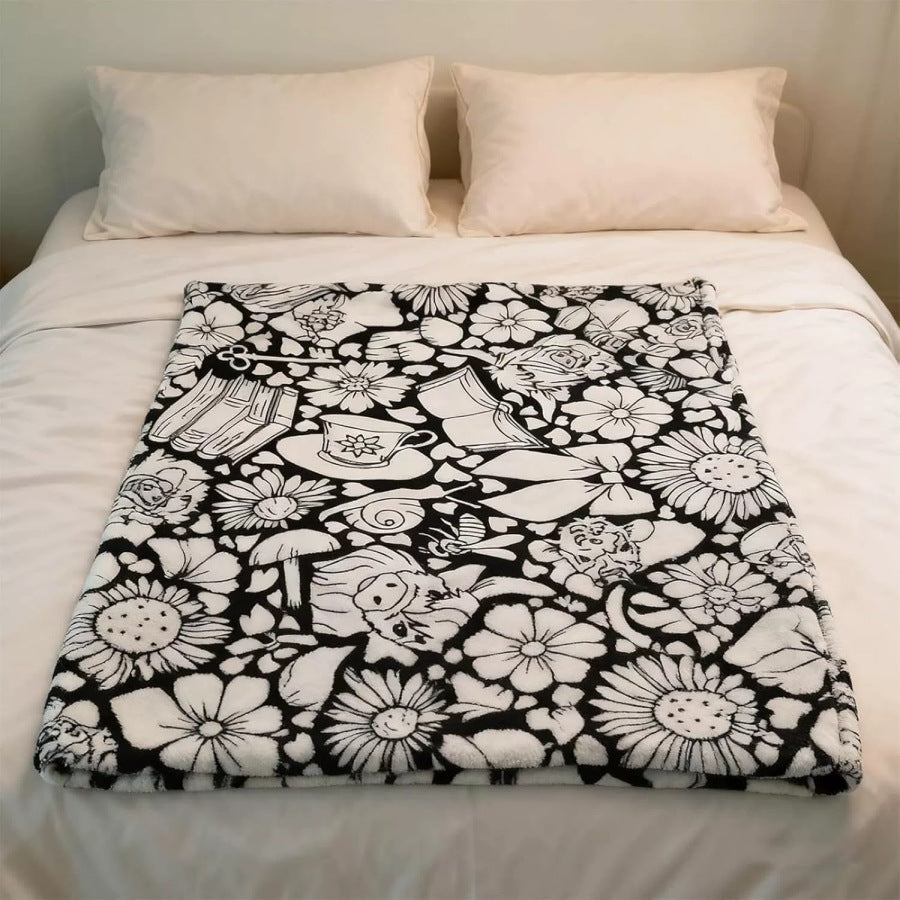 Kids DIY Coloring Blanket – Reusable Velvet Art Activity Blanket with Markers