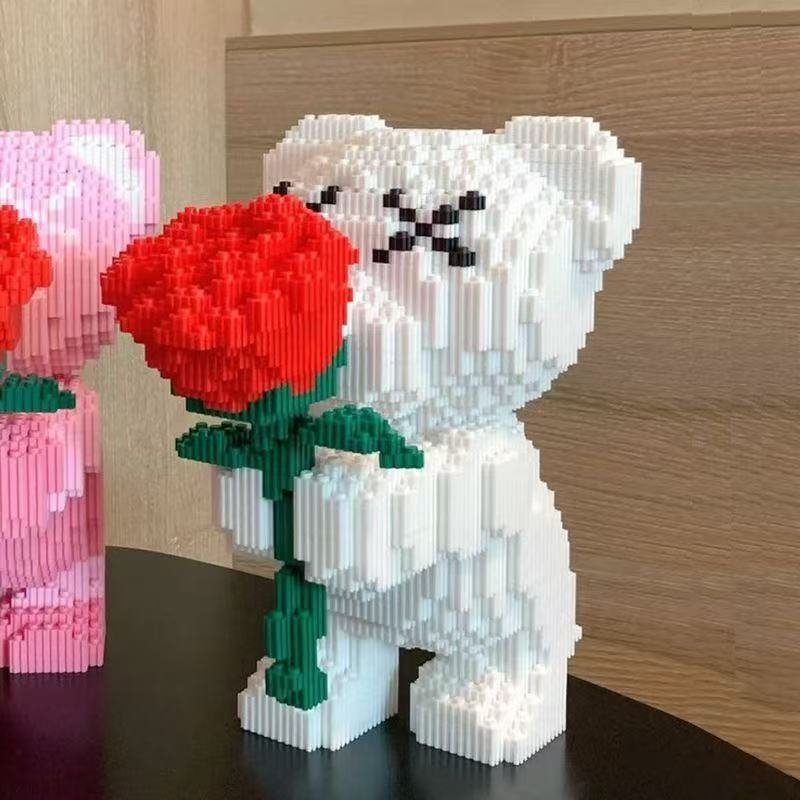 Creative Bear Flower Building Block Set – 3800 Pieces