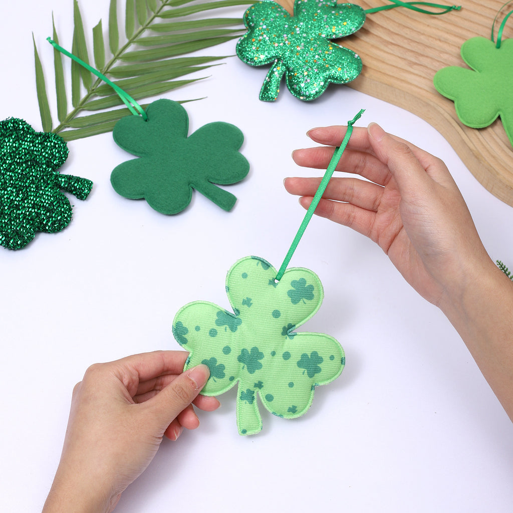 St. Patrick’s Day Clover Hanging Decoration – Festive Holiday Party Pendant