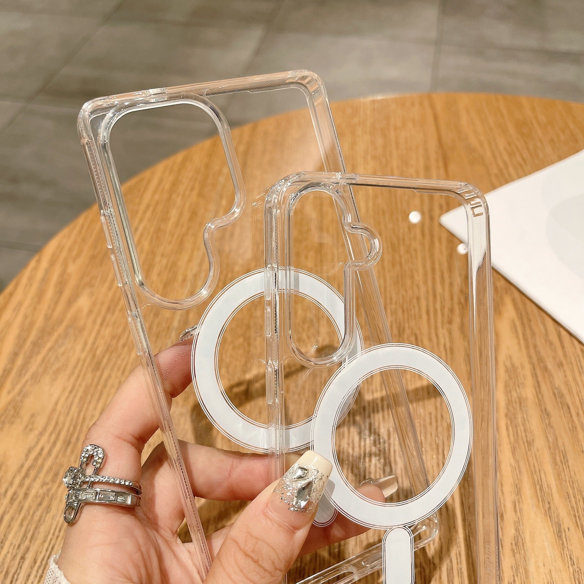 Magnetic Clear Phone Case – Shockproof Protective Cover for Samsung