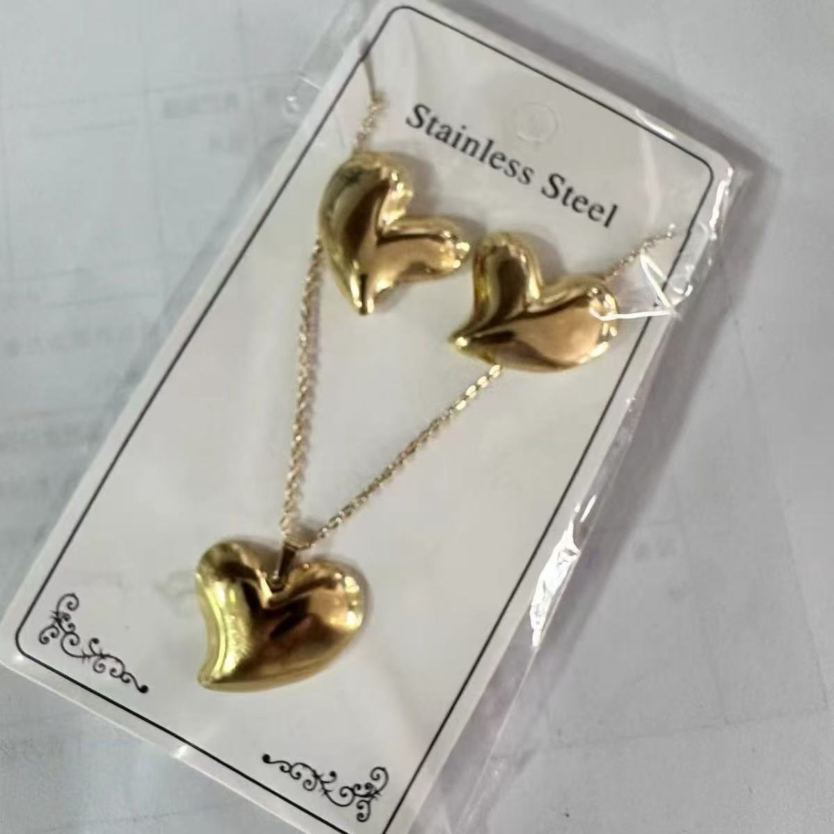 Stainless Steel Geometric Jewelry Set – Sea Life Pendant Necklace & Earrings