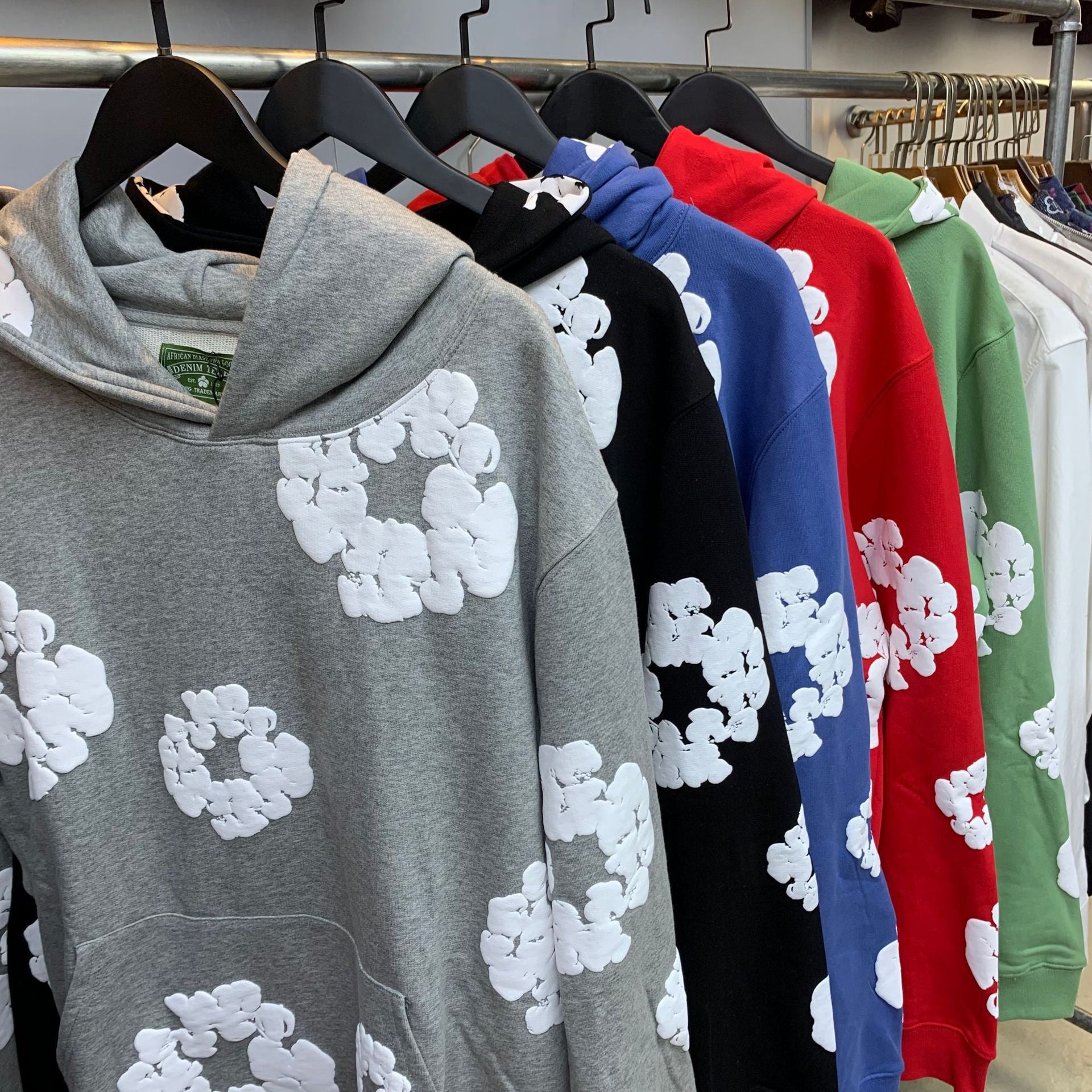 Hooded Sweatshirt – Fleece-Lined Pullover with Foam Print Design
